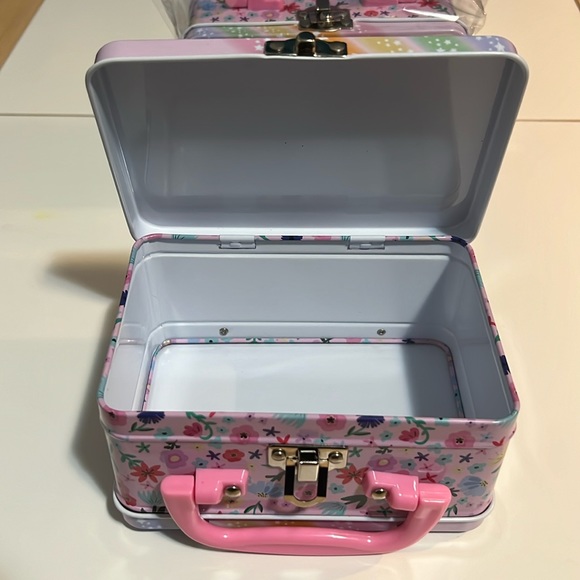 Disney Princess Tin Tote (NWT) - Picture 5 of 6